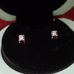 Tous Les Classiques 18K White Gold Diamond Earring